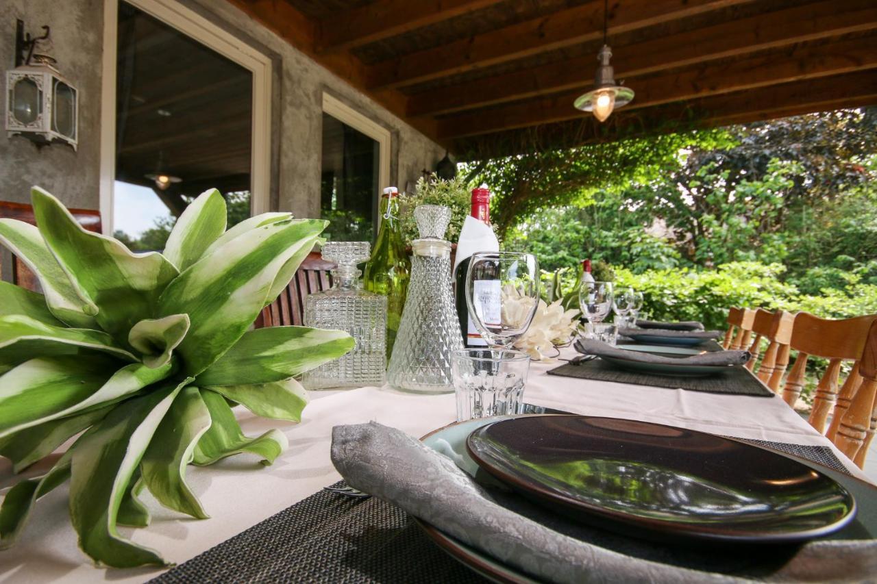 Gasthoeve-De-Drie-Eiken Oploo ภายนอก รูปภาพ